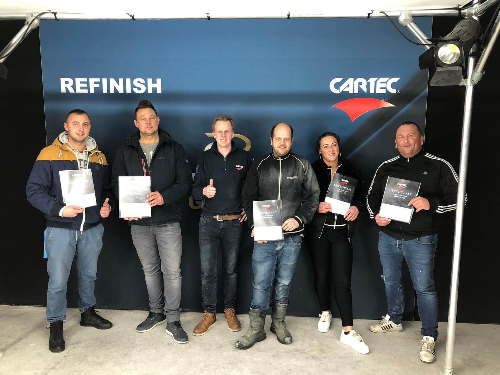 51276016_2113012272055412_2695558995803897856_o